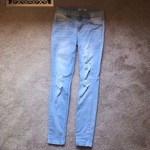 REFUGE light blue ripped jeans